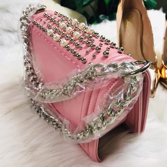 🆕️ Blush Pearl & Studs Structure Shoulder Bag - Picture 5 of 5